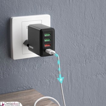 Dudao greito įkrovimo sieninis įkroviklis su 3X usb ir 1X type-c Dudao greito įkrovimo sieninis įkroviklis su 3X usb ir 1X type-c
